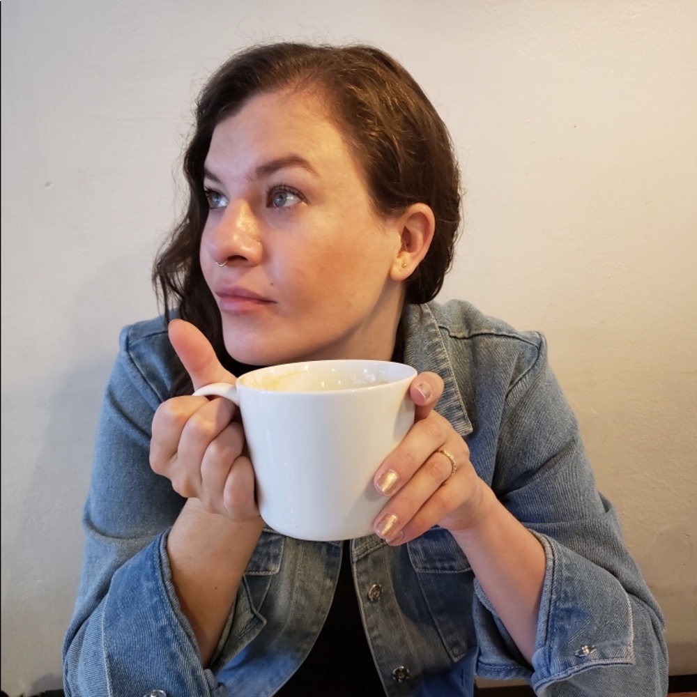 Meet your Posher, Becca